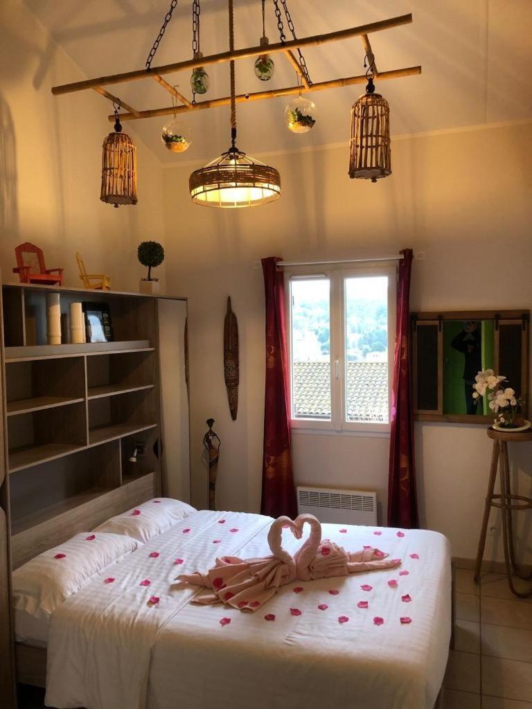 L'Enea - Maison Avec Piscine Partagee Apartman Sarlat-la-Canéda Kültér fotó